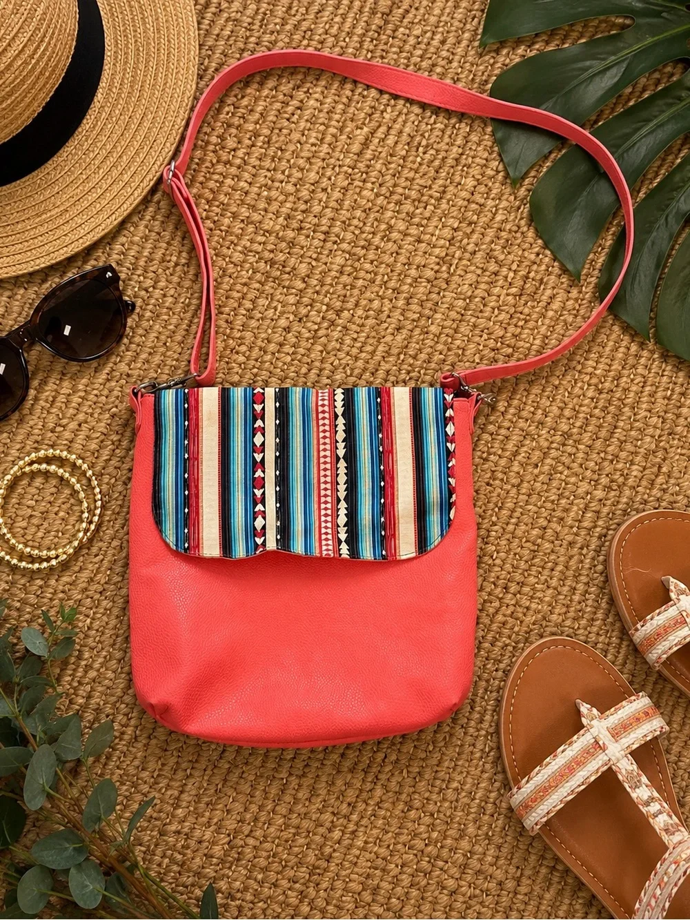 Thirty-One Coral Crossbody Purse Multicolor Striped Flap Adjustable Shoulder Bag